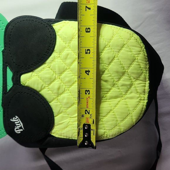 PINK Pineapple Cooler Bag - Victoria's Secret Beach Bag - Picture 14 of 15